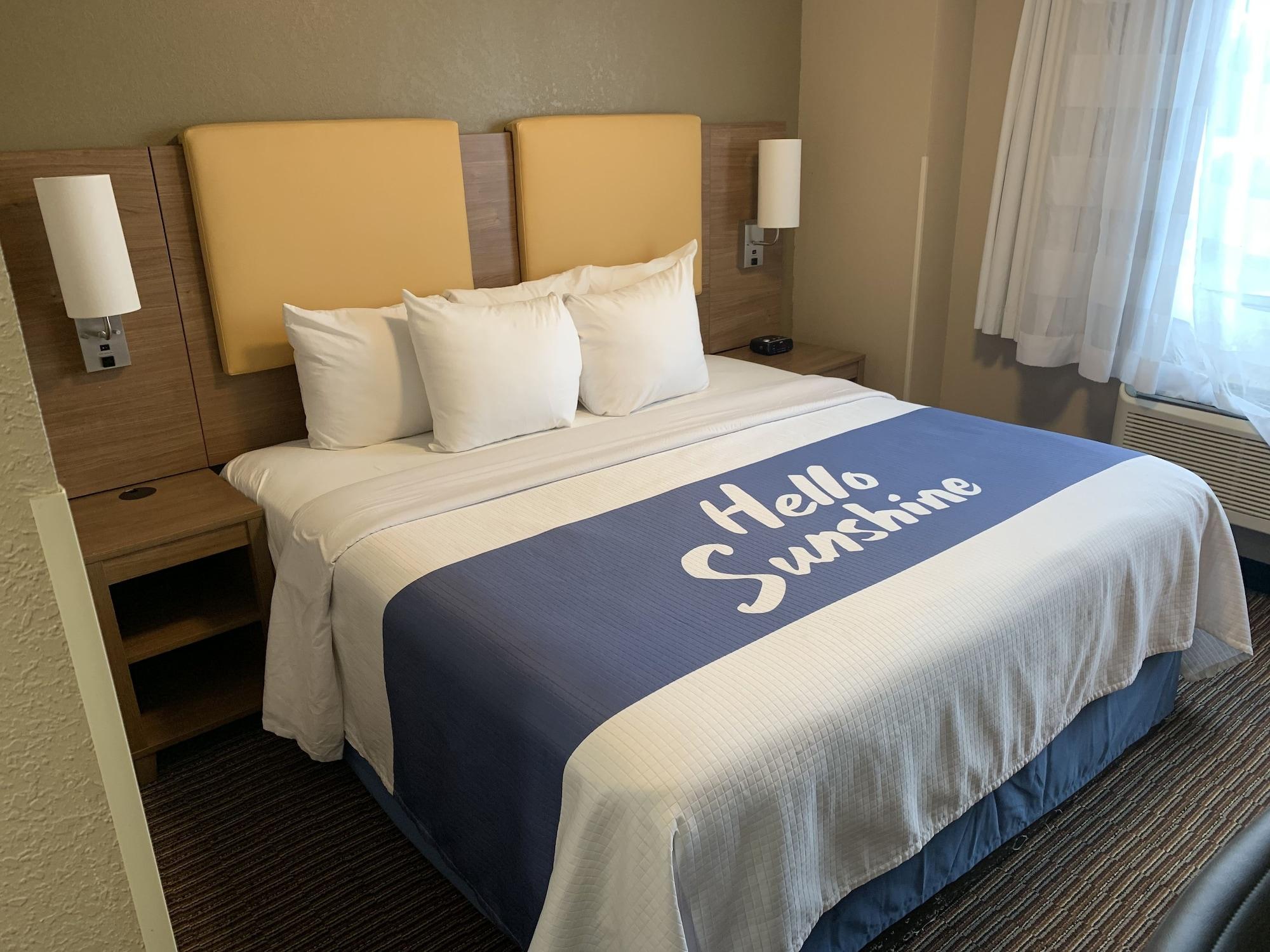 Days Inn By Wyndham Brooklyn Borough Park New York Exteriör bild