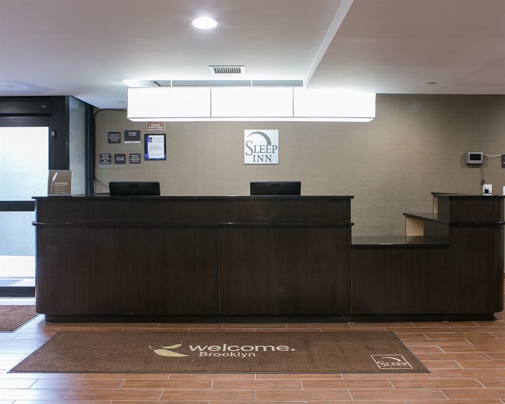 Days Inn By Wyndham Brooklyn Borough Park New York Exteriör bild