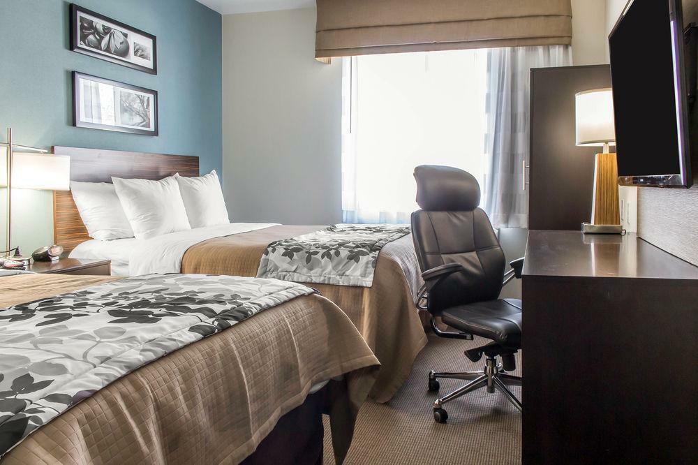 Days Inn By Wyndham Brooklyn Borough Park New York Exteriör bild